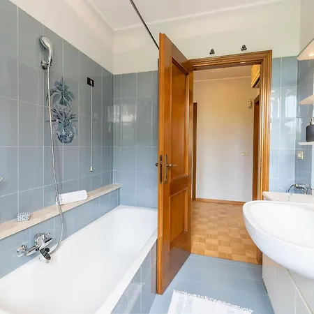 3 Bedroom Amazing In Holiday home